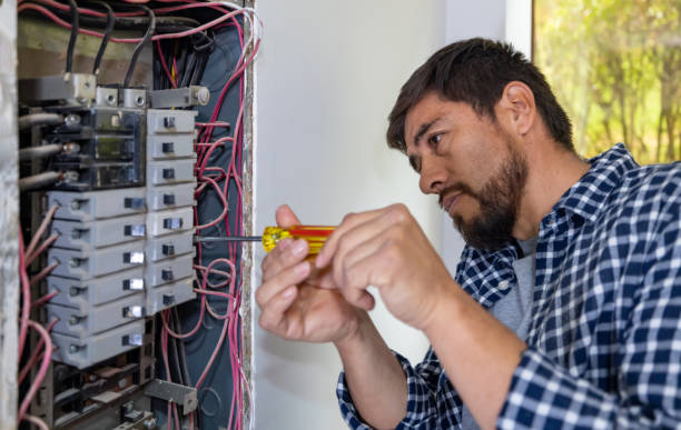 Best Circuit Breaker Repair  in Wilmington Manor, DE
